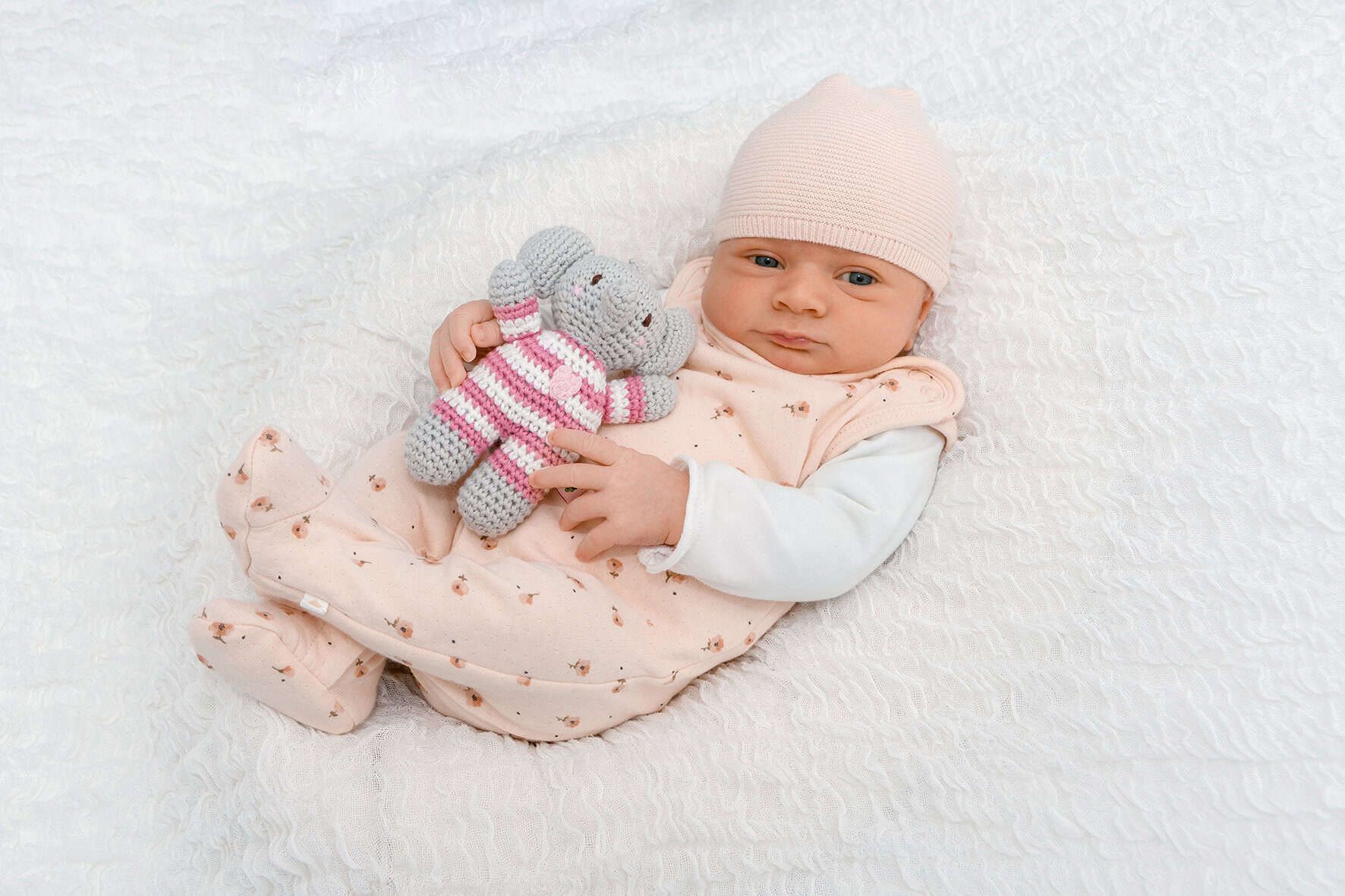 251007 Juna Mathilda 0d9b8529