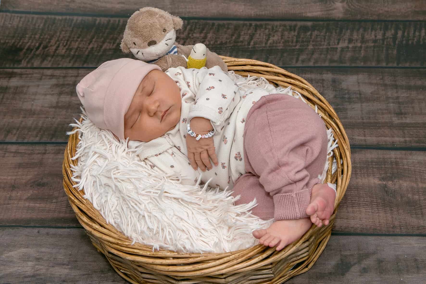 250924 Lina Sophie 3f2cf8f9