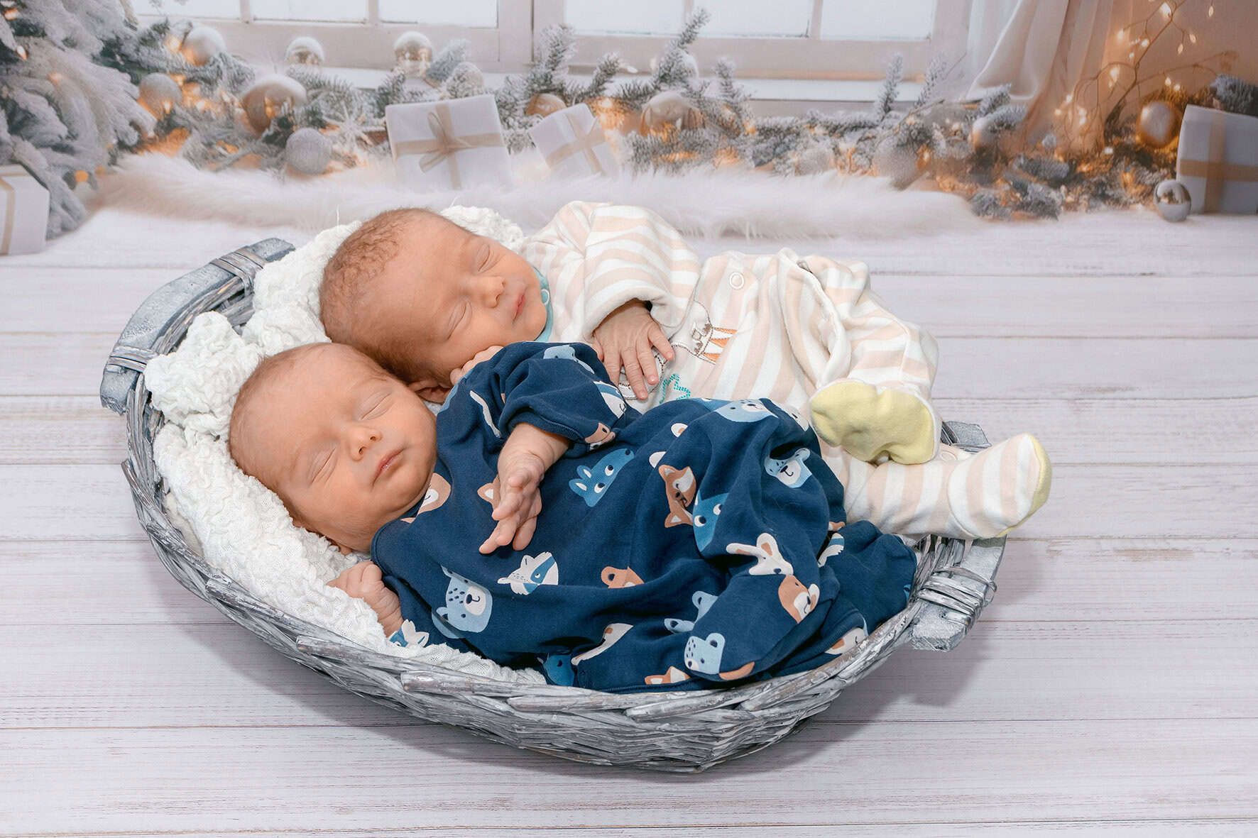 251214 Iliah Alex und Isajah Felix 56e576eb