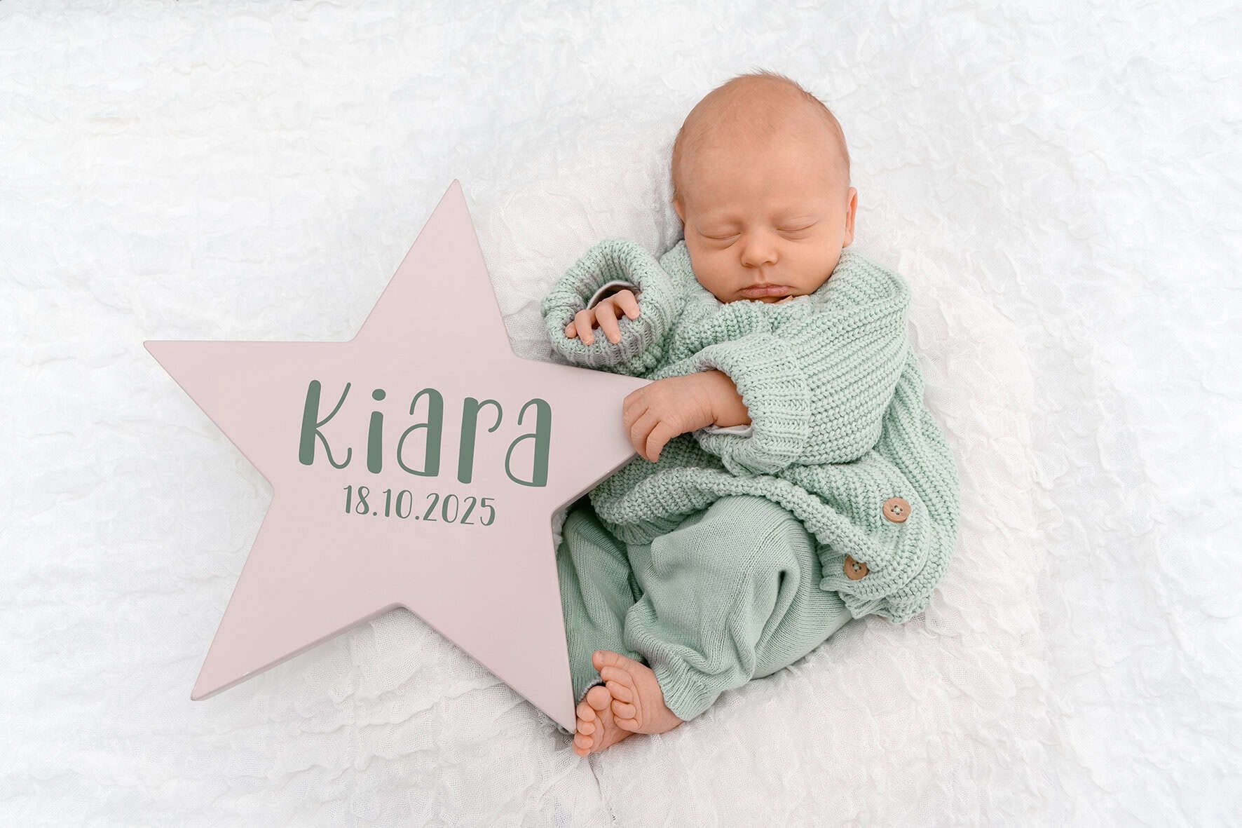 251018 Kiara 5b8fee97