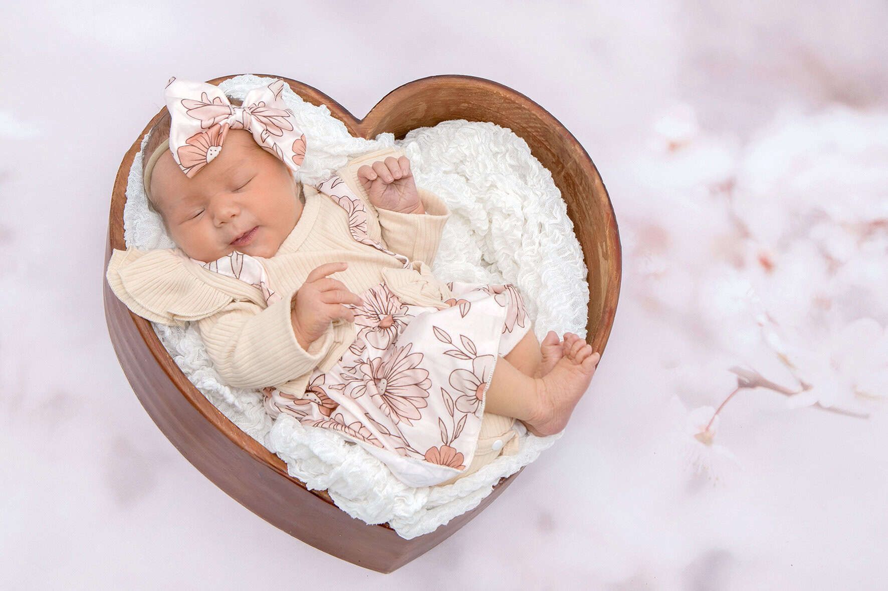 250830 Emily May ab90e1dc