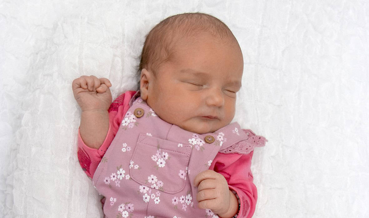 241125 yael elin 19.33 BG SI BF